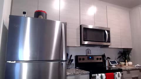 Alexis Rae online show from 12.04.25