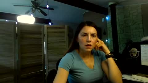 Snapshot of itsmesophie_x chatting on 06.25.26 ItsMeSophie X online show from 06.25.26