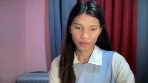 Snapshot of itsmeyourgirl_philopoiter chatting on 11.25.25 Jayve online show from 11.25.25