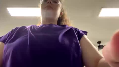 Mila Voss online show from 10.15.25