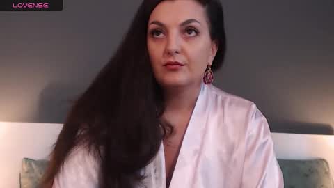 Snapshot of itsyourlady chatting on 11.07.25 Melissa Khaan online show from 11.07.25