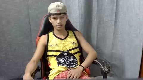 itzme_john online show from 04.09.26