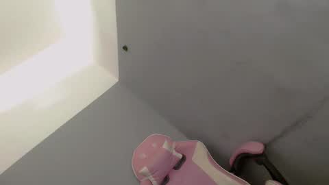 Snapshot of itzme_marga11 chatting on 10.23.25 Marga online show from 10.23.25