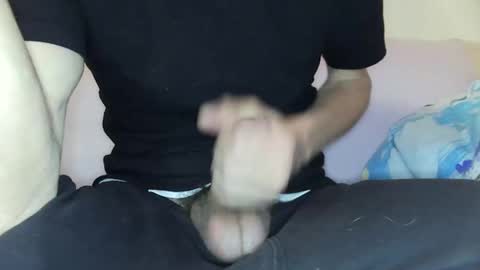 Snapshot of iuuuf2 chatting on 01.08.25 Iuuuf2 or Samel online show from 01.08.25