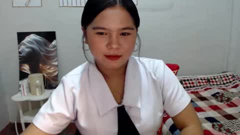 ivana_alawi08 online show from 10.14.25