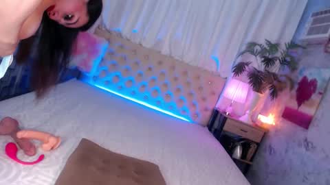 Snapshot of ivana_summers69x chatting on 05.09.26 I V A N A The woman who lives in the province. online show from 05.09.26