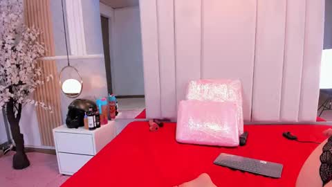     online show from 09.26.25