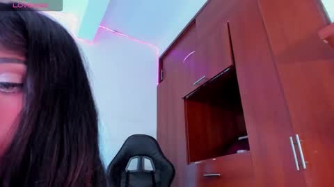 ivannapretyts online show from 12.17.25