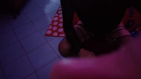 yves online show from 10.18.25