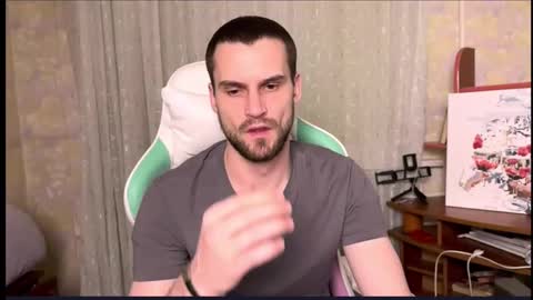 Snapshot of iveran_love1 chatting on 11.20.25 iveran online show from 11.20.25