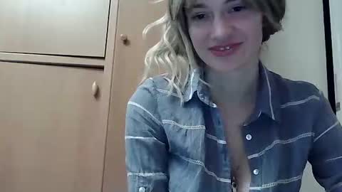 ivetta911 online show from 12.21.25