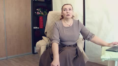 IrennaSplash online show from 03.10.26