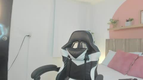 I V E T T E online show from 05.23.26