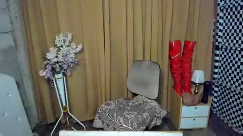 Snapshot of ivone_twinkle chatting on 08.01.26 ivone_twinkle online show from 08.01.26