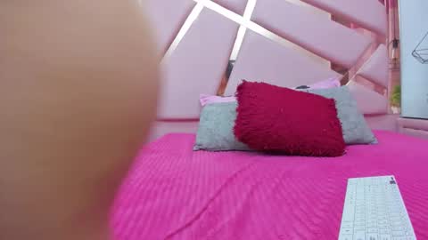 Snapshot of ivonjanice chatting on 12.02.25 IvonJanice online show from 12.02.25