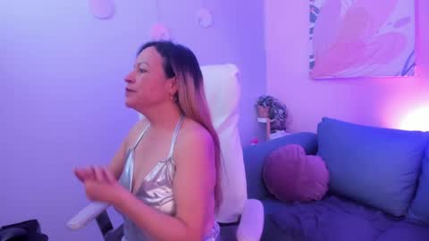 Ivonne online show from 04.09.26