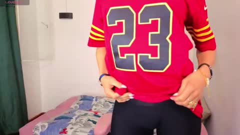 IVONNE online show from 12.04.25