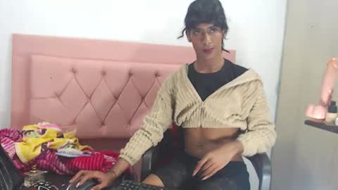 ivonneth online show from 02.17.26