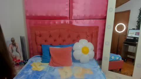 Ivonny online show from 11.13.25