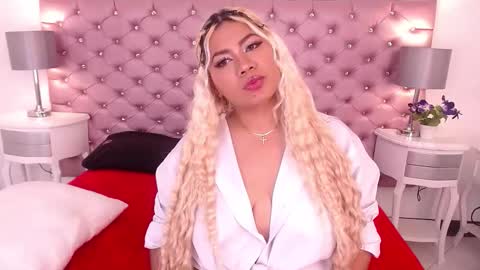 IvonnyBon online show from 02.03.26