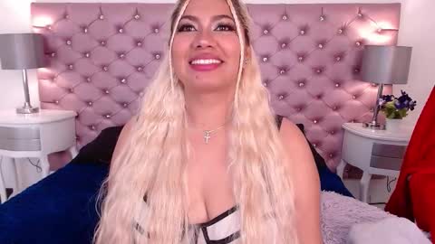 IvonnyBon online show from 02.21.26