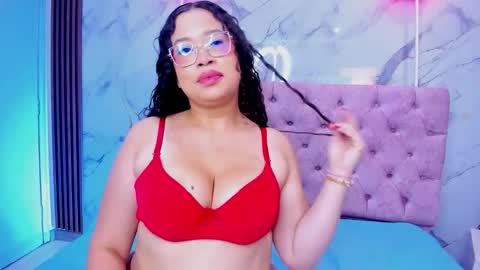 Snapshot of ivonygarciia chatting on 03.03.26 ivonygarciia online show from 03.03.26