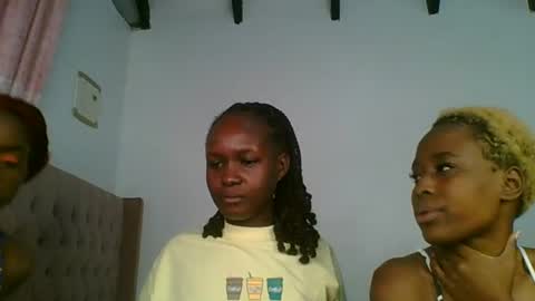Snapshot of ivory_mae chatting on 07.21.26 ivory_mae online show from 07.21.26