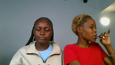 Snapshot of ivory_mae chatting on 07.25.26 ivory_mae online show from 07.25.26