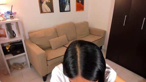 Snapshot of ivorycollins chatting on 03.10.25 kirstenelsie online show from 03.10.25