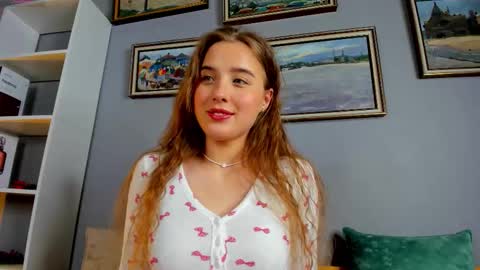 Snapshot of ivorytrace chatting on 02.26.26 ivorytrace online show from 02.26.26