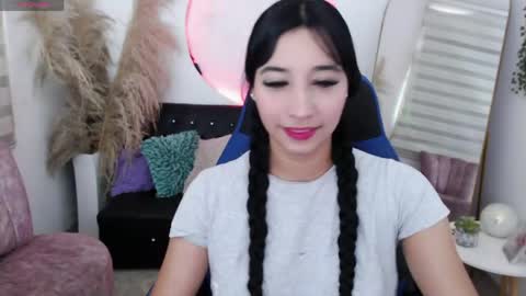 ivvoncute online show from 04.17.26