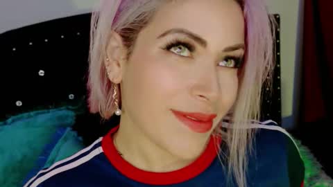 Snapshot of ivy__taylorr chatting on 03.14.26 Diana Rojas online show from 03.14.26