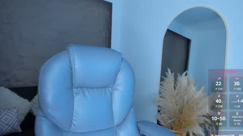 Snapshot of ivy_li chatting on 12.22.24 Daniela online show from 12.22.24