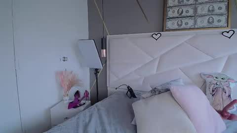 Snapshot of ivy_soul chatting on 11.03.25 IVY online show from 11.03.25