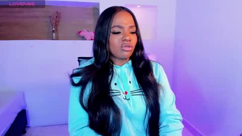 i v y  b l i s s online show from 02.20.25