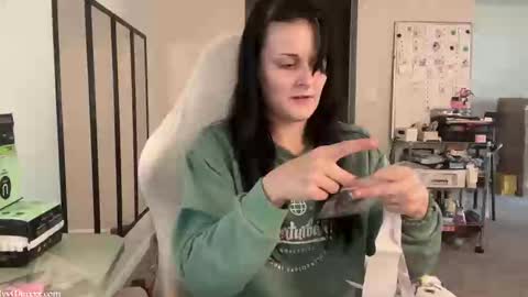 Ivy Minxxx online show from 11.17.25