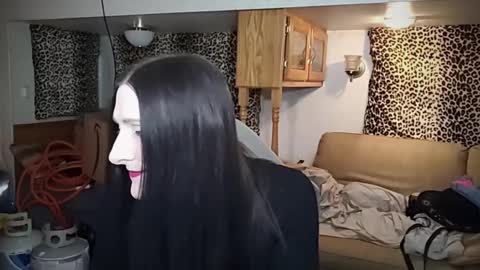 IvyRose499 online show from 12.21.24