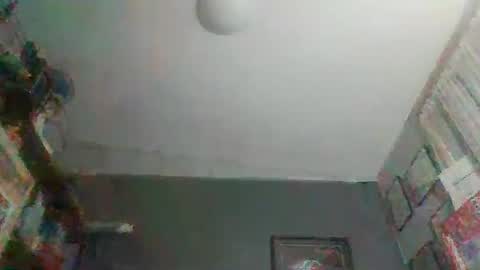 iwanttodoextremethings online show from 10.21.25