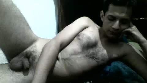 Snapshot of izmaelr chatting on 04.11.26 Jonathan online show from 04.11.26