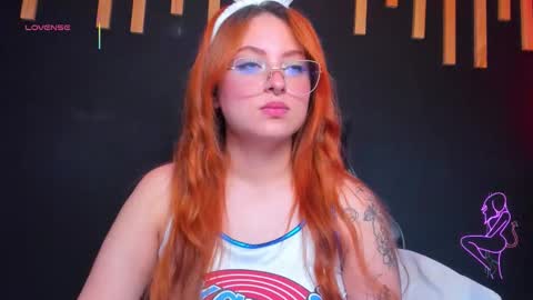hot izys online show from 02.06.26