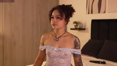 Izzy vega  online show from 06.04.26