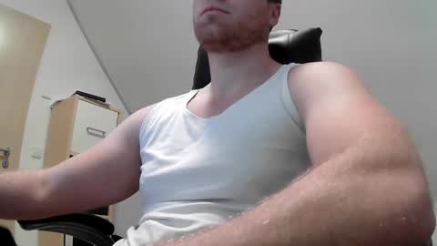 here4y online show from 10.30.25