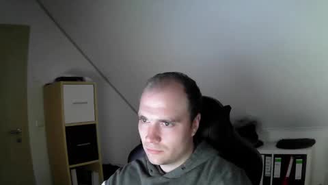 here4y online show from 11.03.25