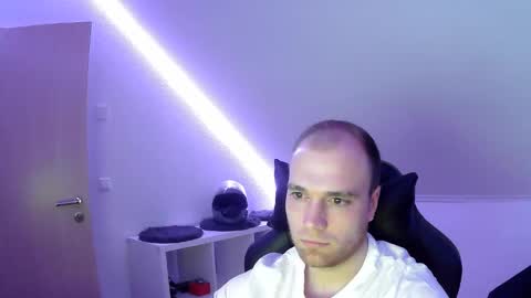 here4y online show from 02.17.26