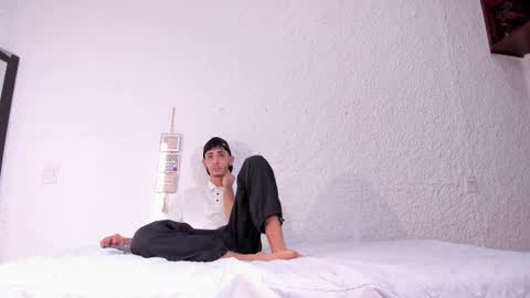 j_martony online show from 11.15.25