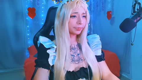 jade 18  online show from 01.05.25