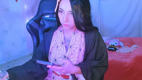 jade 18  online show from 02.02.25