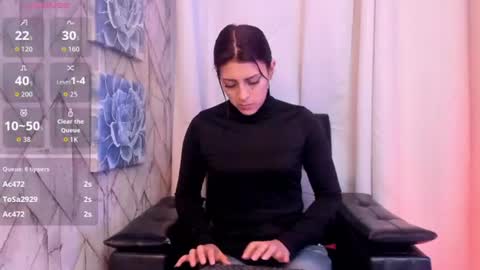 Snapshot of jaadewest_ chatting on 08.05.26 Jade West online show from 08.05.26