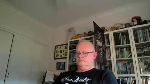 Snapshot of jacal711 chatting on 09.12.25 jacal711 online show from 09.12.25