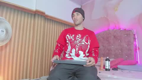 jack__baby_ online show from 12.15.25